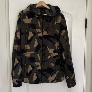 Men’s Theory camouflage hooded jacket